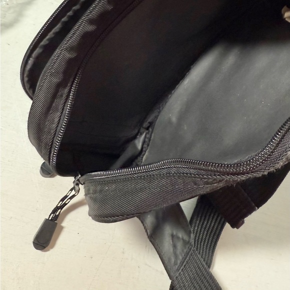 Walt Disney World Park
Mickey Mouse Embroidered
Fanny Pack Black Classic Mickey - Picture 5 of 11